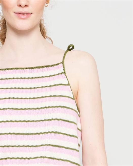 OMØ TOP fra Kit Couture